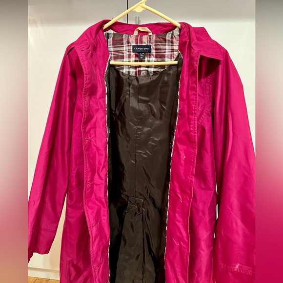 Lands End Rain/Trench Coat - Picture 4 of 8